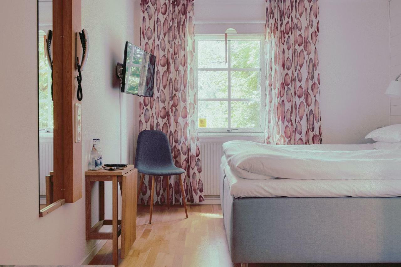 Balingsholm Hotel Huddinge Eksteriør billede